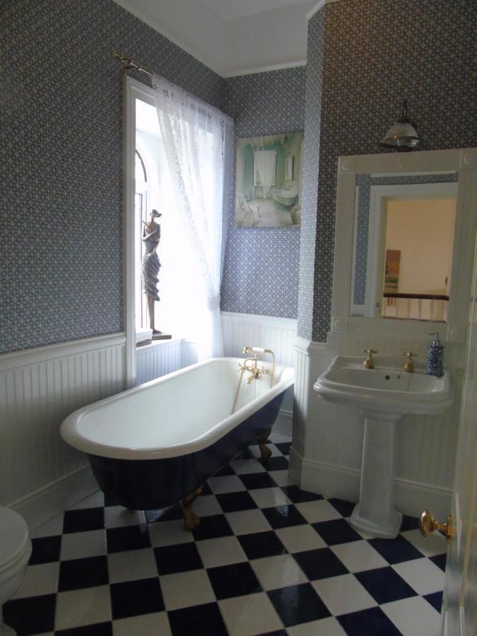 Hartley House B&B Carrick-on-Shannon Экстерьер фото